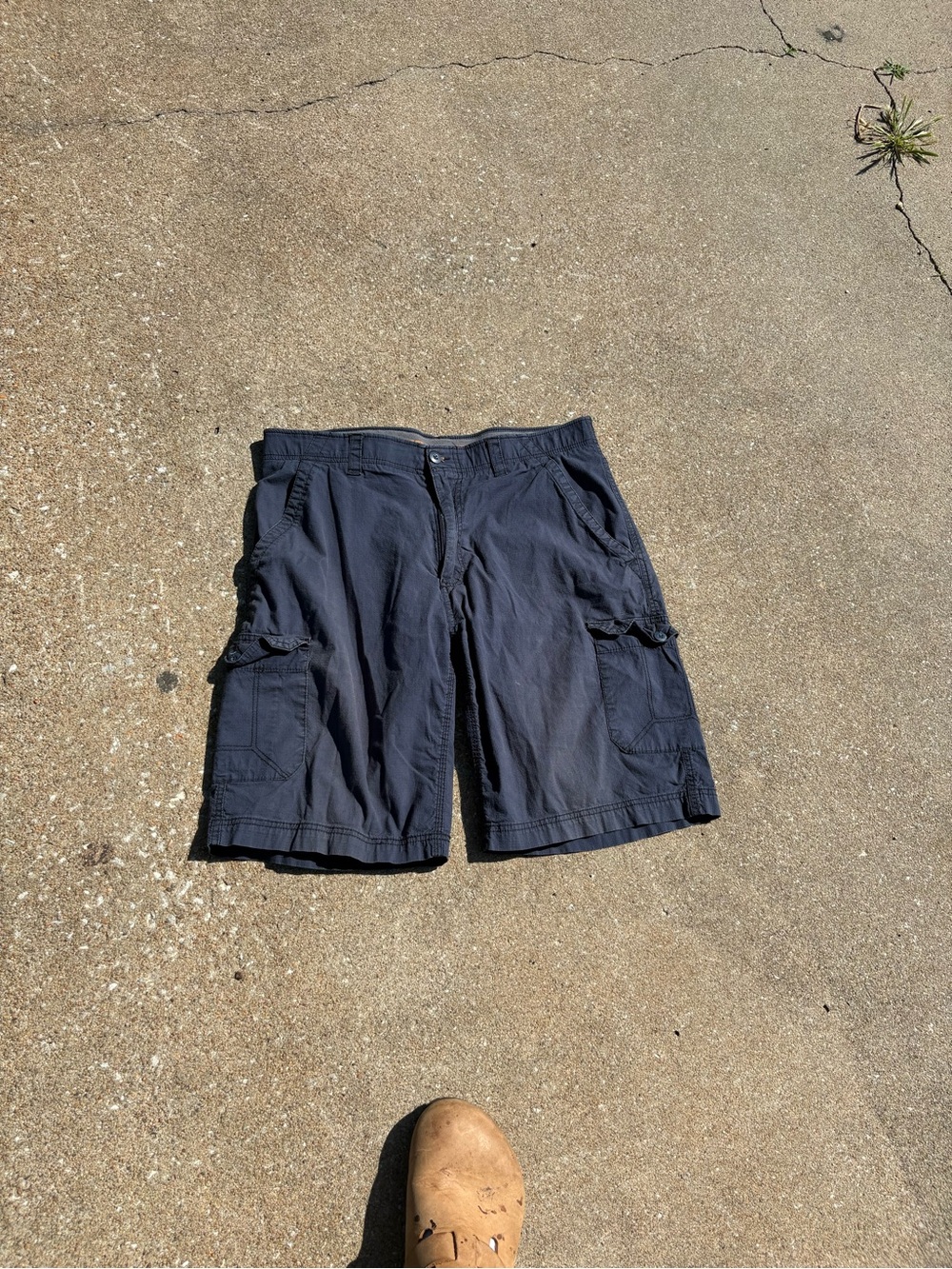 Wear First relaxed fit sun faded navy cargo shorts